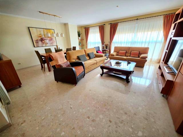 Ático en Venta en Calle ANTONIO PONZ en Hospital - Plaza del Real