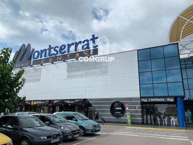 Local comercial en Venta en Abrera