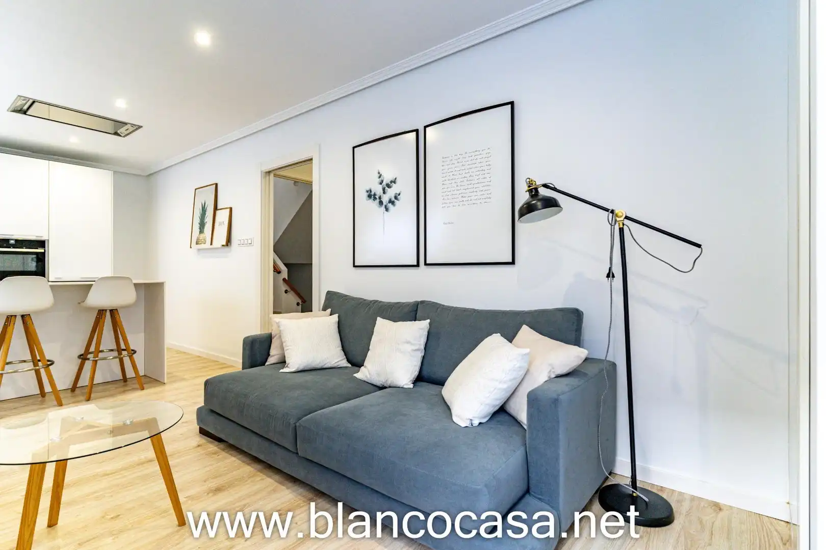 Sala de estar de Casa o chalet en venta en Malpica de Bergantiños con Calefacción, Trastero y Amueblado