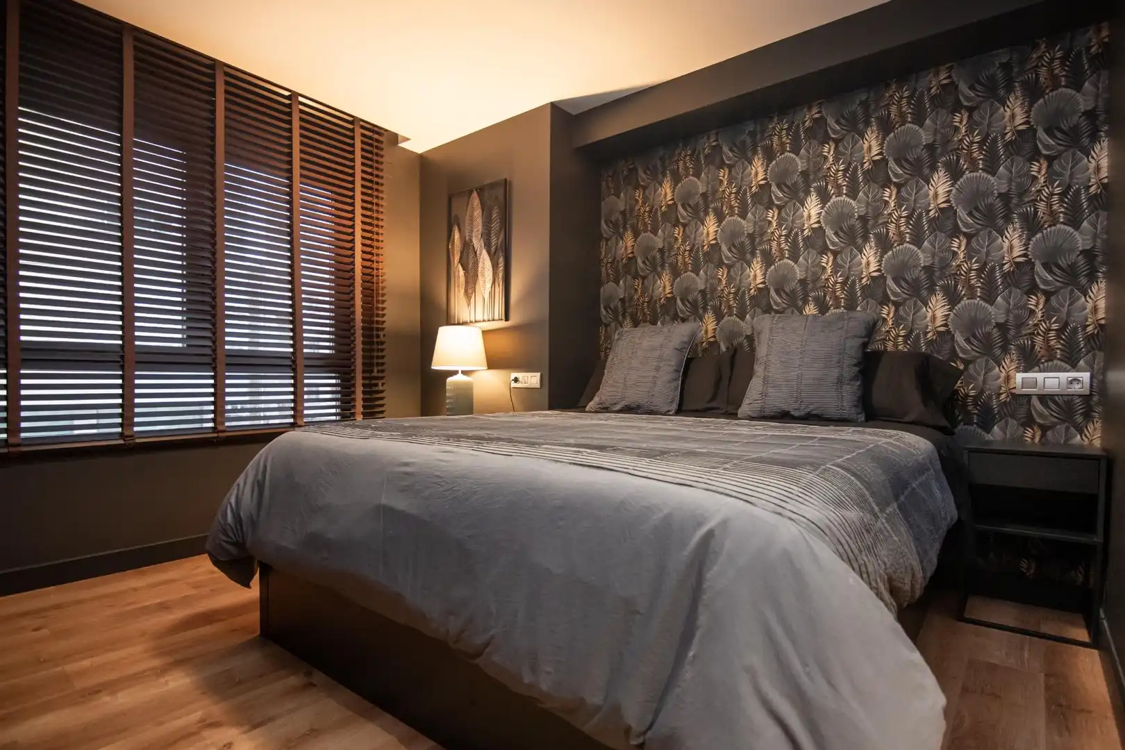 Habitación de Piso en venta en A Coruña Capital  con Calefacción, Trastero y Amueblado
