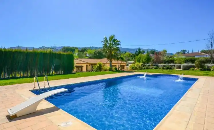 Piscina de Finca rústica en venta en Ronda con Calefacción, Jardín privado y Trastero