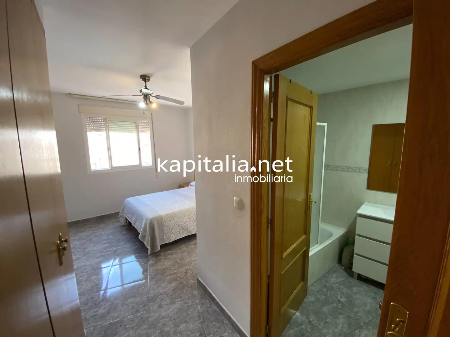 Habitación de Piso en venta en Carcaixent con Aire acondicionado, Terraza y Amueblado
