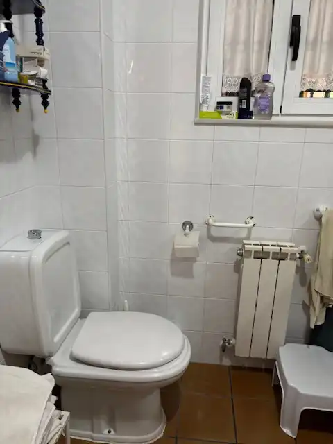Baño de Casa o chalet en venta en Narón con Calefacción, Jardín privado y Parquet