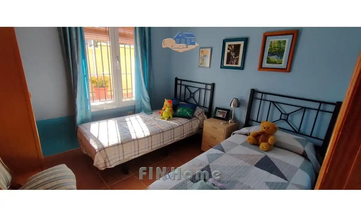 Habitación de Casa o chalet en venta en Gerena con Aire acondicionado, Jardín privado y Trastero