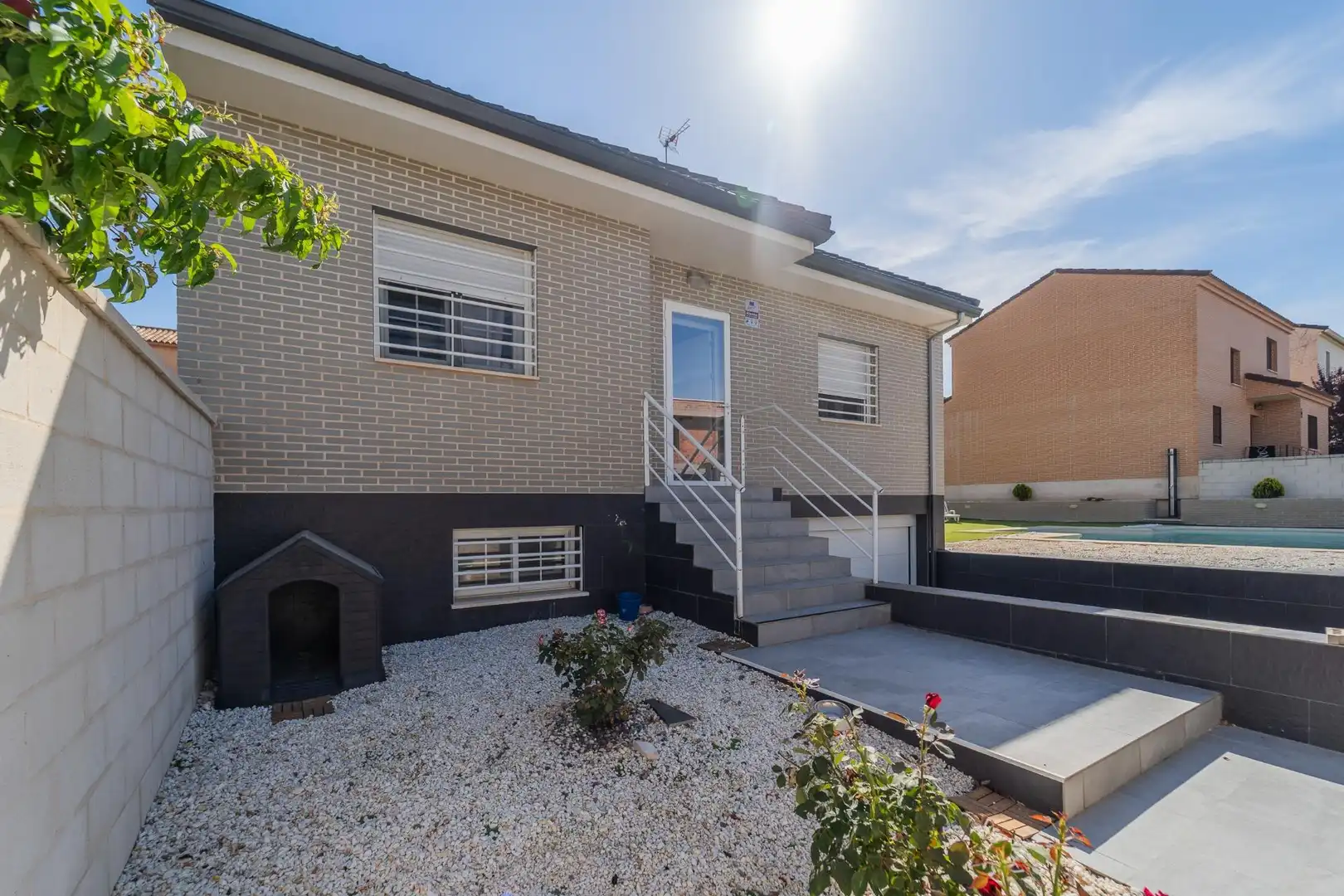 Vista exterior de Casa o chalet en venta en Olías del Rey con Aire acondicionado, Calefacción y Jardín privado