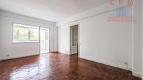 Bedroom of Flat for sale in  Madrid Capital  with Air Conditioner, Heating and Parquet flooring