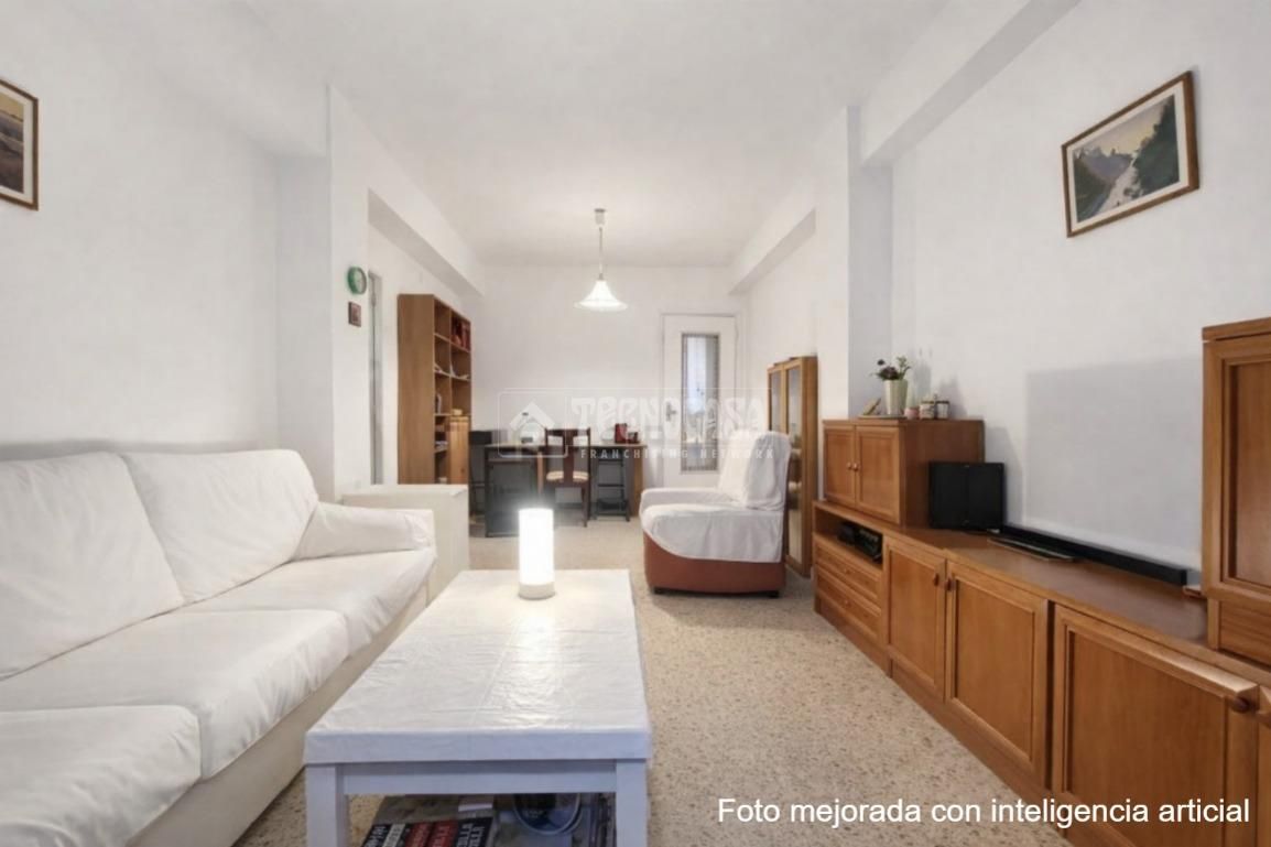 Sala d'estar de Pis en venda en  Barcelona Capital amb Balcó