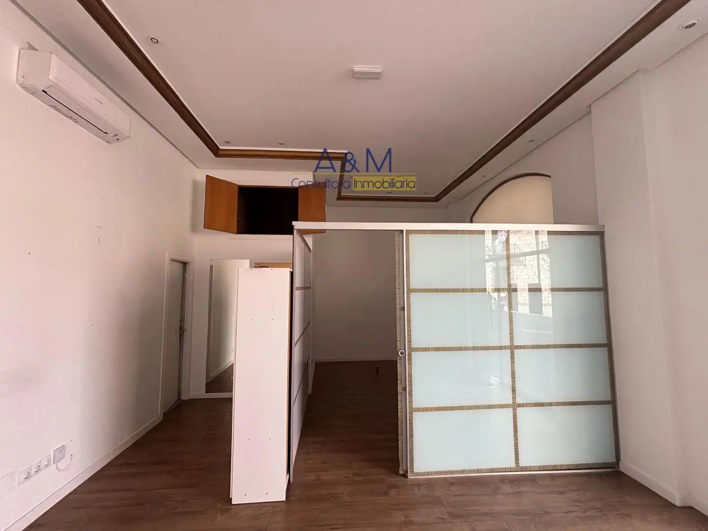 Local de lloguer en San Martín