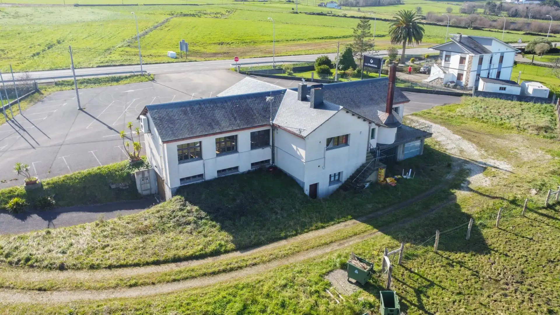 Vista exterior de Local en venda en Valdés - Luarca