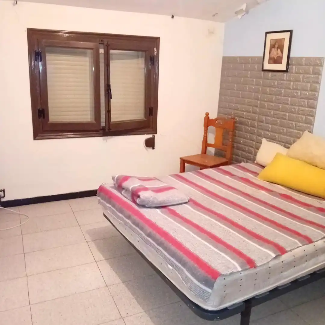 Habitación de Edificio en venta en Villaconejos con Alarma
