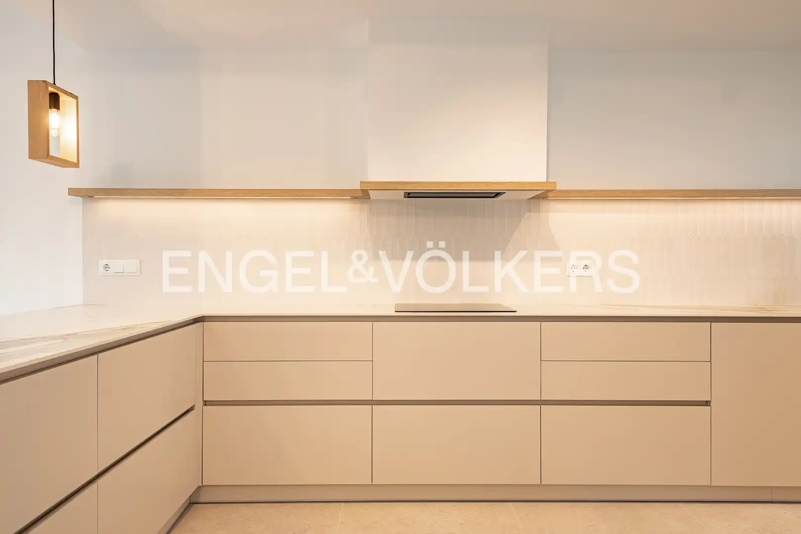 Casa amb terrassa en venda a Sant Cebrià de Vallalta, imagen 9