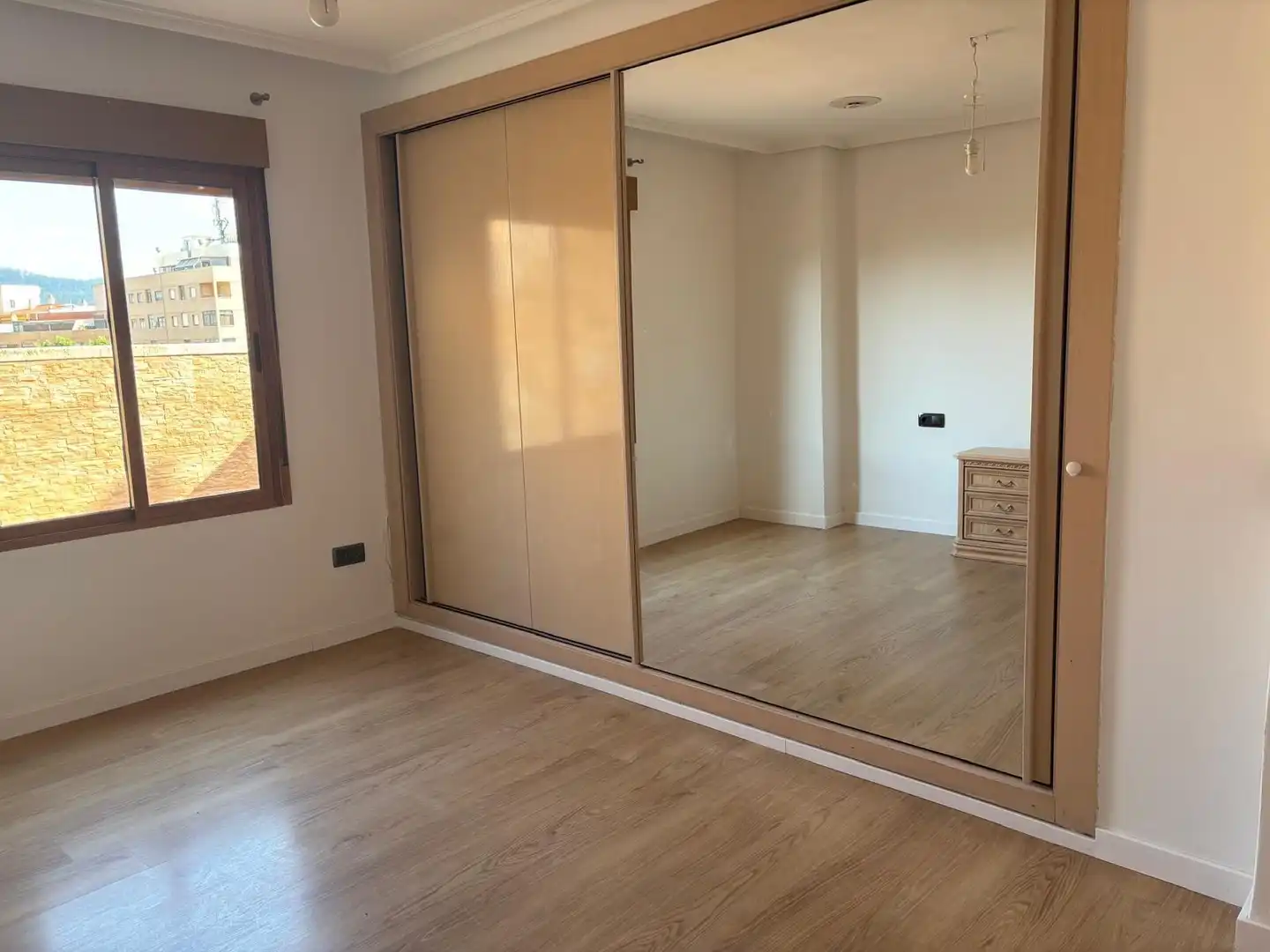 Dormitori de Apartament en venda en Ibi amb Calefacció i Parquet
