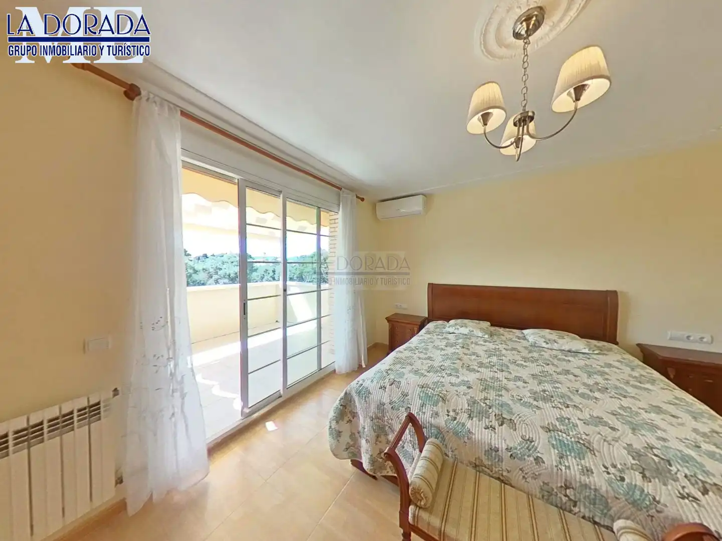 Bedroom of Houses for sale in Cambrils  with Air Conditioner, Heating and Private garden