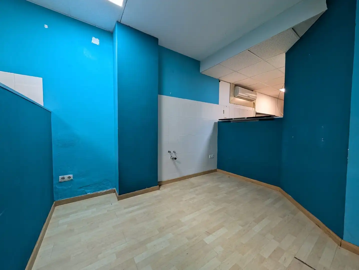 Local en venta en Huelva