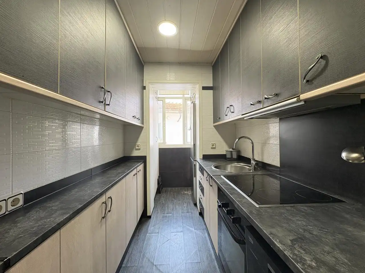 Kitchen of Flat for rent in Madrid  with Heating, Terrace and Furnished