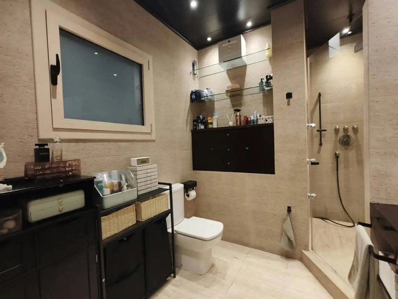Baño de Piso en venta en Barcelona con Aire acondicionado, Calefacción y Balcón