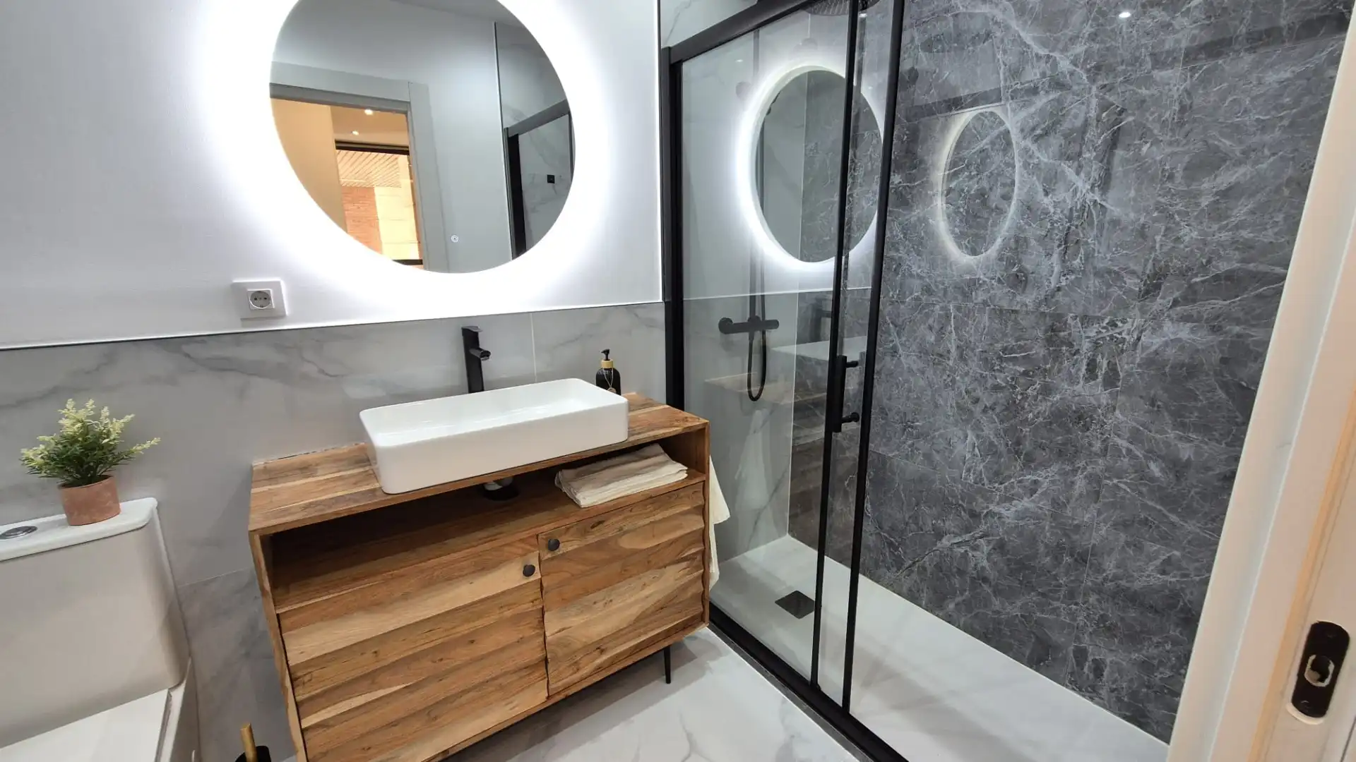 Baño de Dúplex en venta en Madrid con Aire acondicionado y Calefacción