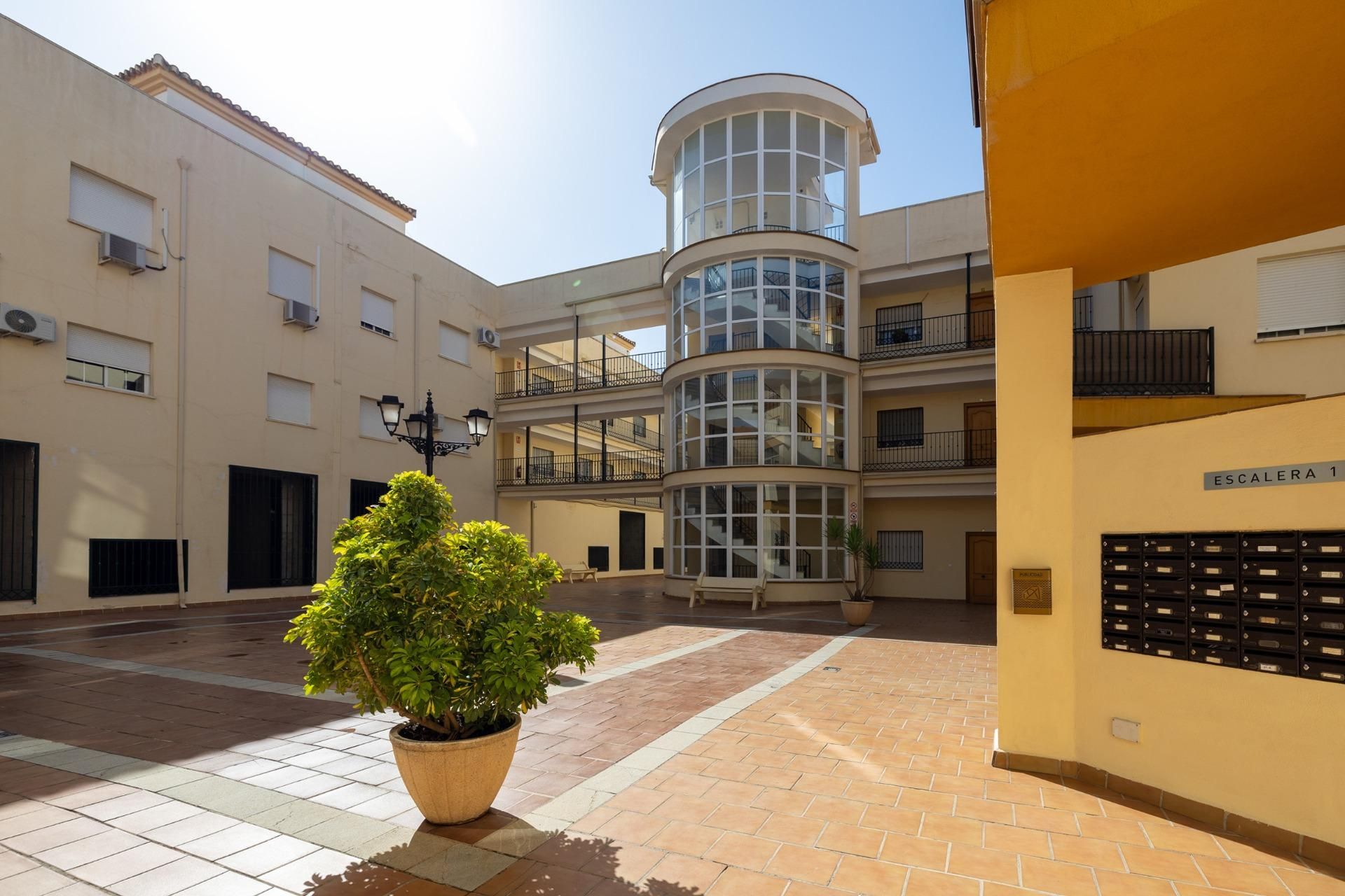 Exterior view of Planta baja for sale in Las Gabias