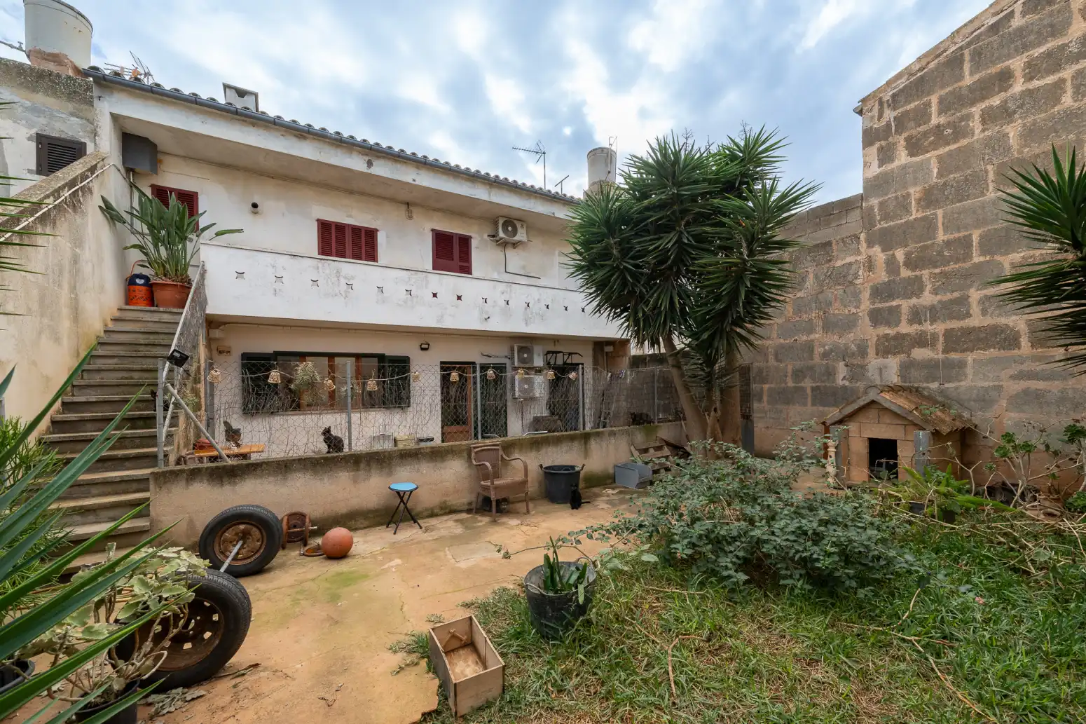 Vista exterior de Casa o xalet en venda en Maó - Mahón amb Aire condicionat, Calefacció i Jardí privat