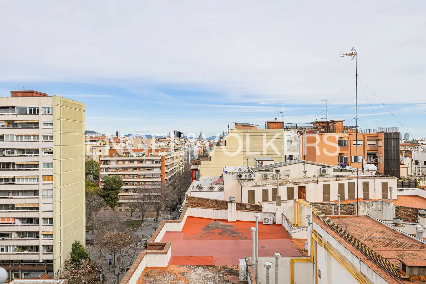 Vista exterior de Ático de alquiler en Barcelona con Aire acondicionado, Calefacción y Parquet
