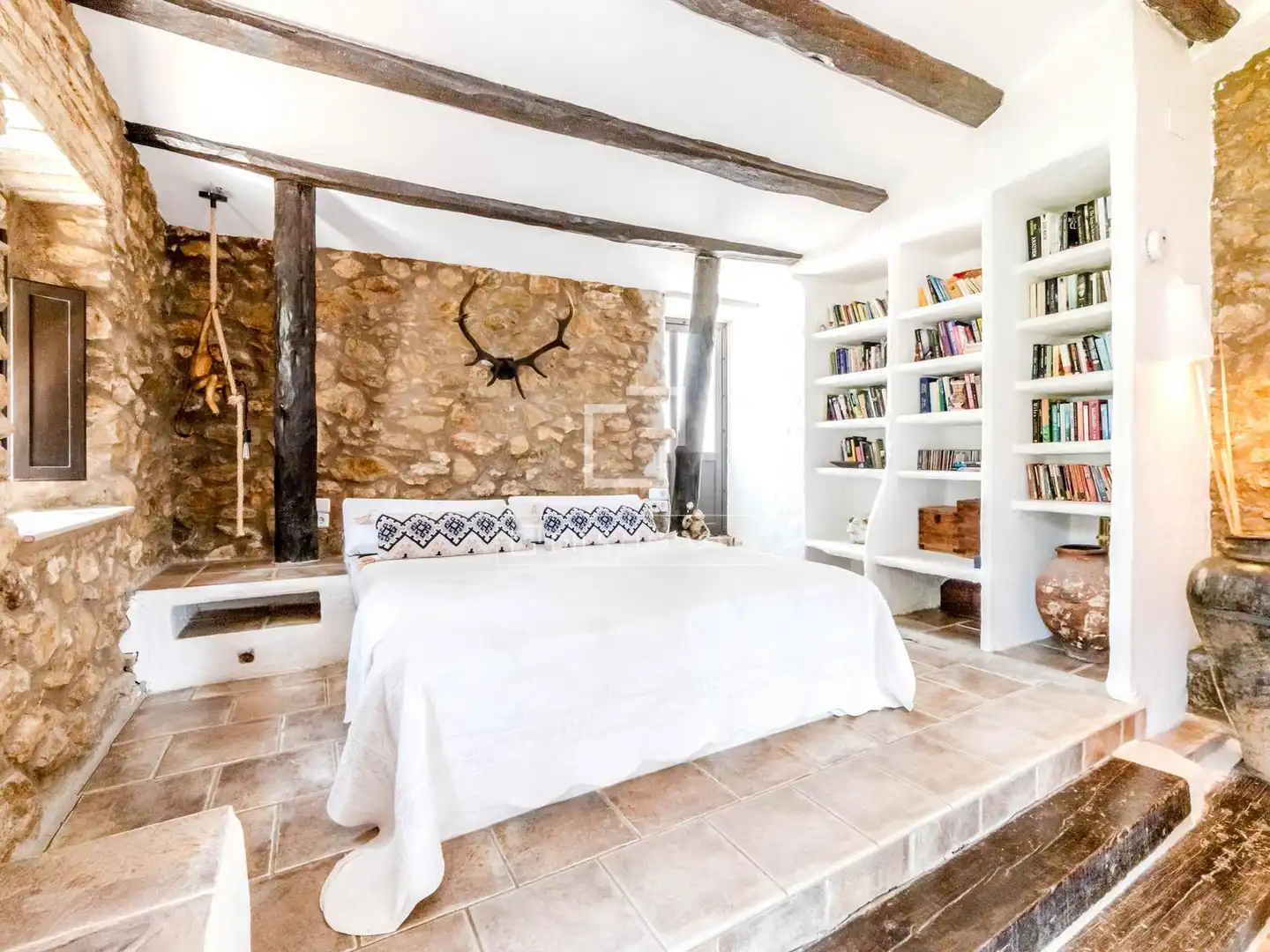 Habitación de Finca rústica en venta en Canyelles con Aire acondicionado, Calefacción y Jardín privado