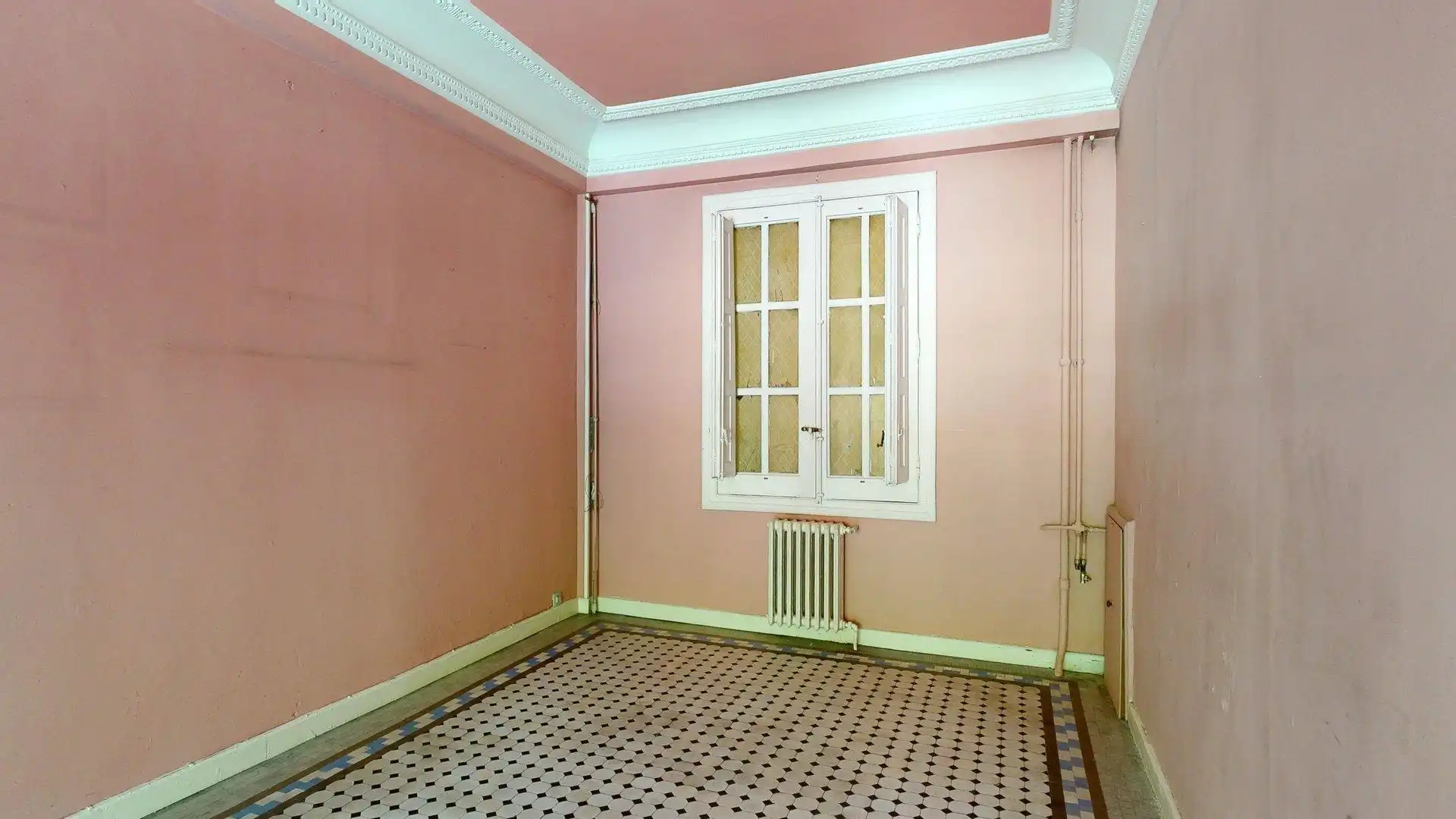 Habitación de Piso en venta en Zaragoza con Calefacción y Trastero