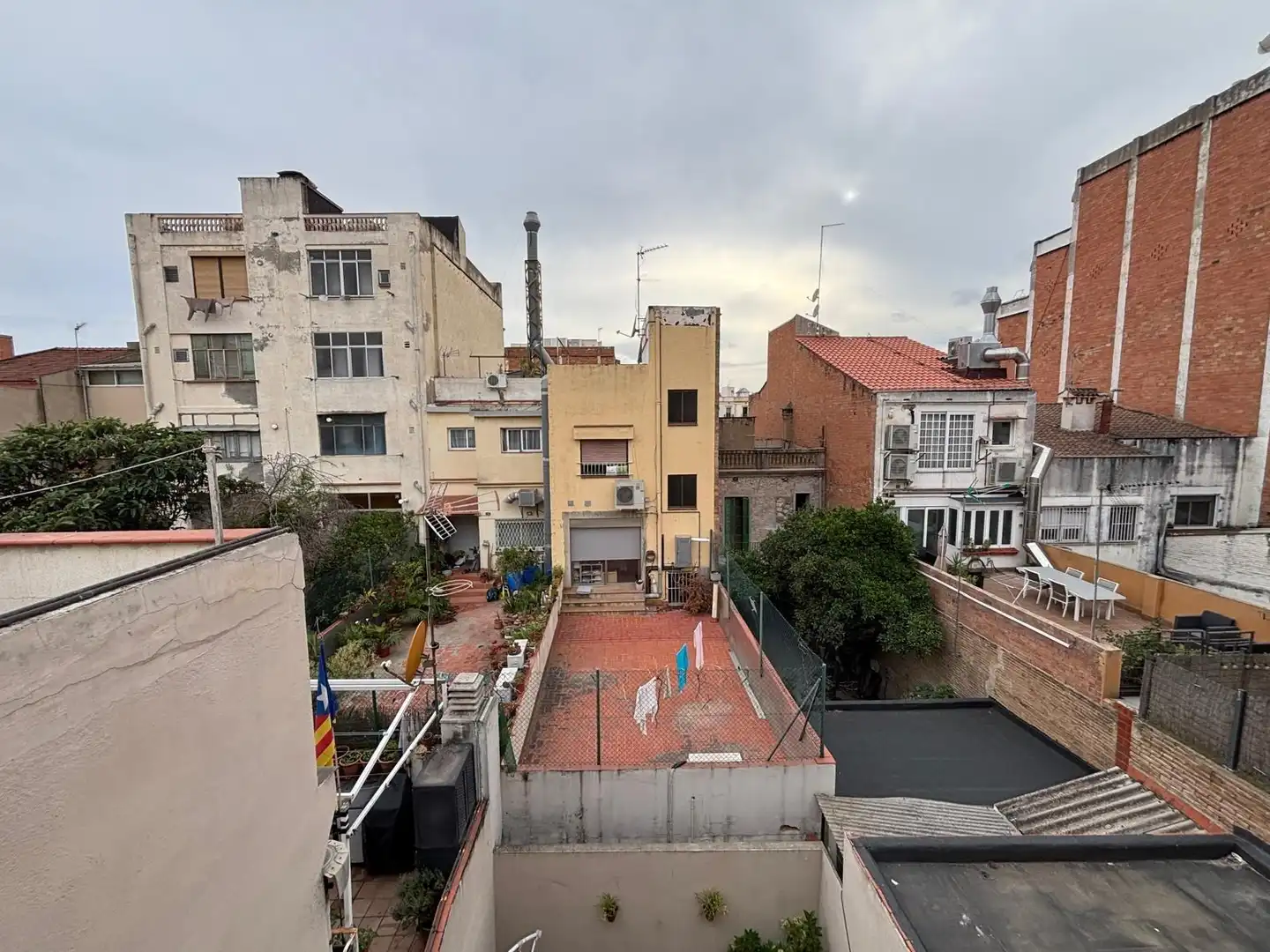 Vista exterior de Casa o xalet en venda en Centre - Sant Josep - Sanfeliu
