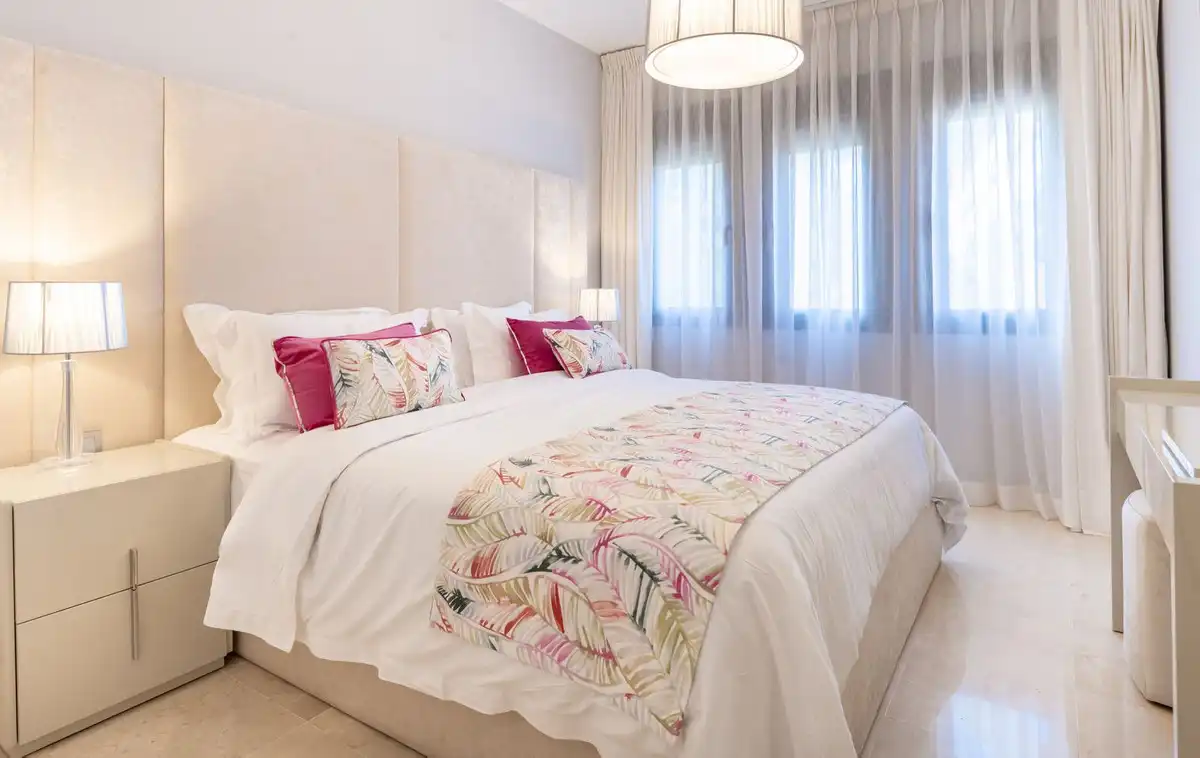 Piso con piscina en venta en Estepona - Estepona,Atalaya,Calle Nueva Atalaya, imagen 19