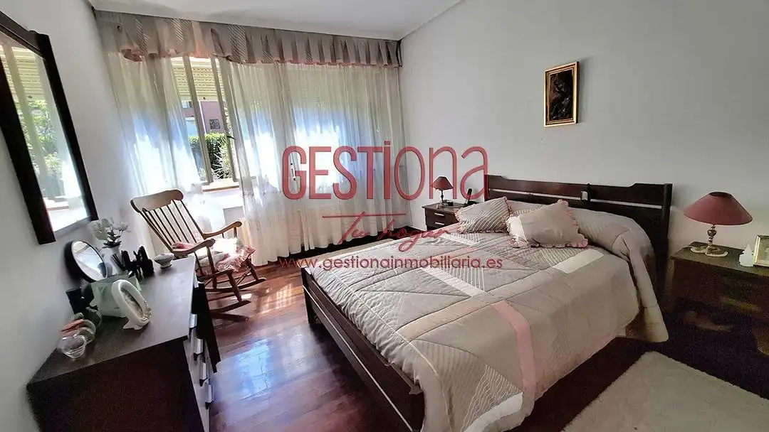 Habitación de Casa o chalet en venta en Medio Cudeyo con Jardín privado