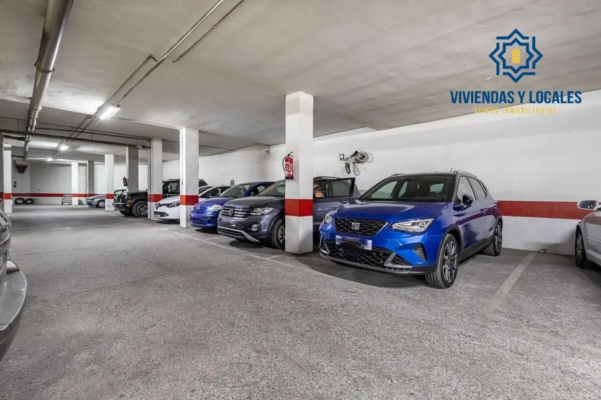 Parking of Flat for sale in Granada  with Heating and Terrace