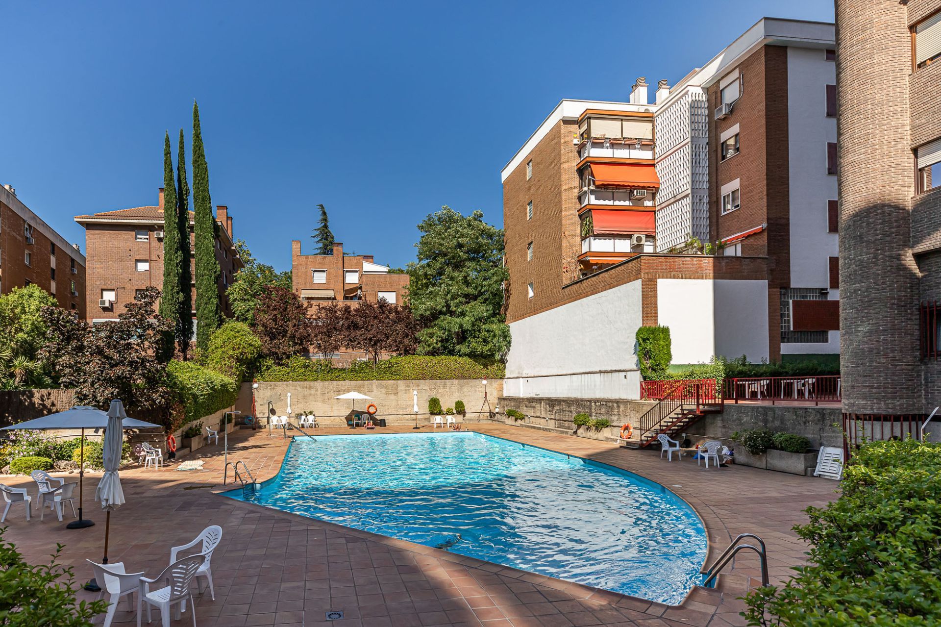 Swimming pool of Flat for sale in  Madrid Capital  with Heating, Terrace and Storage room