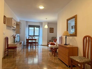 Apartament amb ascensor de lloguer a Centro