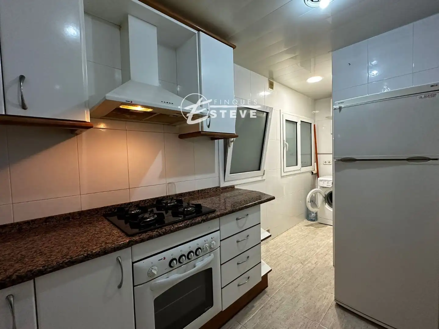Küche von Wohnung zum Verkauf in Calafell mit Terrasse und Abstellraum