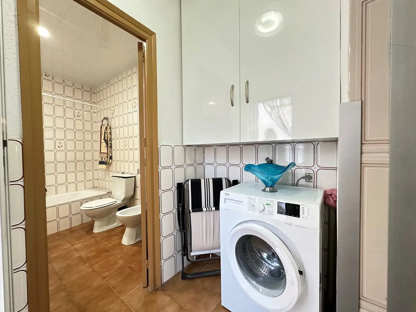 Badezimmer von Einfamilien-Reihenhaus zum Verkauf in Mataró mit Heizung und Terrasse