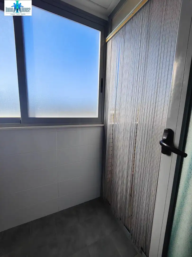 Badezimmer von Wohnung zum Verkauf in Albacete mit Klimaanlage, Heizung und Abstellraum