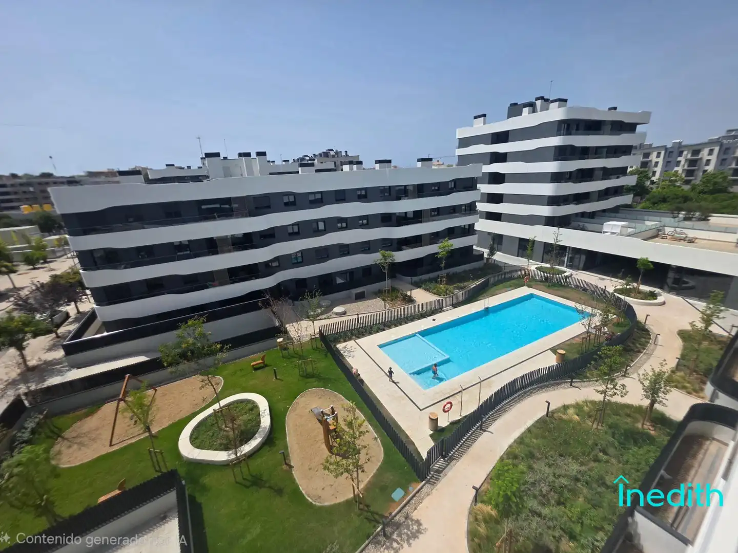 Vista exterior de Piso en venta en Sant Pere de Ribes con Aire acondicionado, Calefacción y Jardín privado