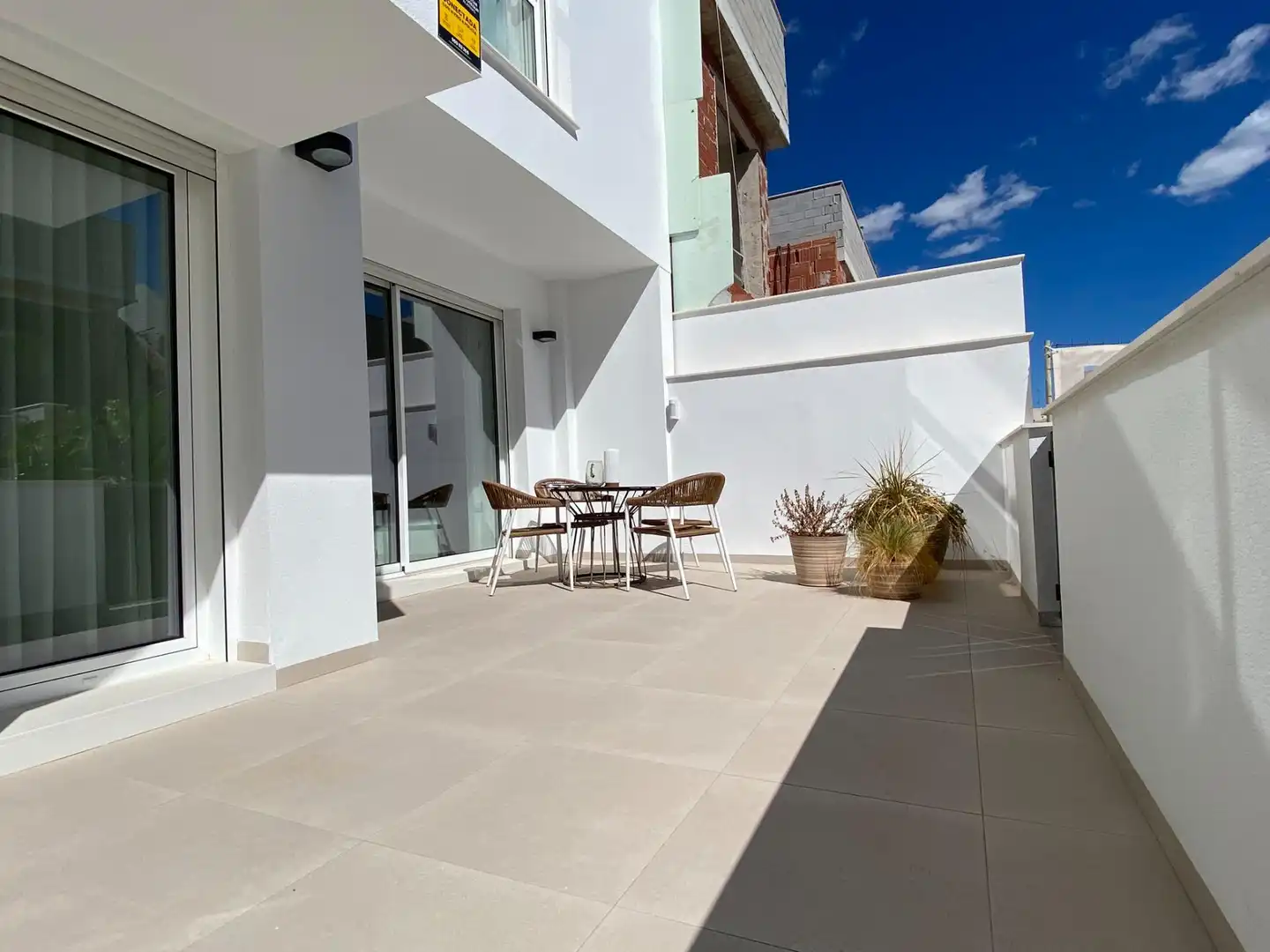 Terrassa de Casa o xalet en venda en Pilar de la Horadada amb Aire condicionat, Jardí privat i Terrassa