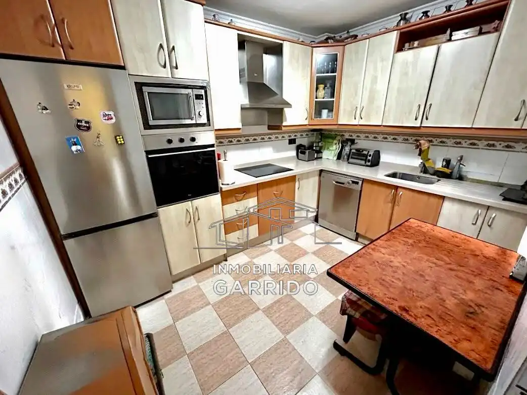 Kitchen of Houses for sale in Úbeda  with Air Conditioner, Heating and Terrace