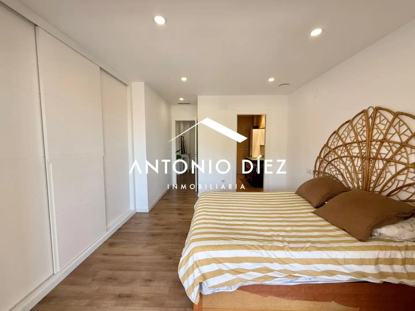 Bedroom of Attic for sale in Aspe  with Air Conditioner, Terrace and Storage room
