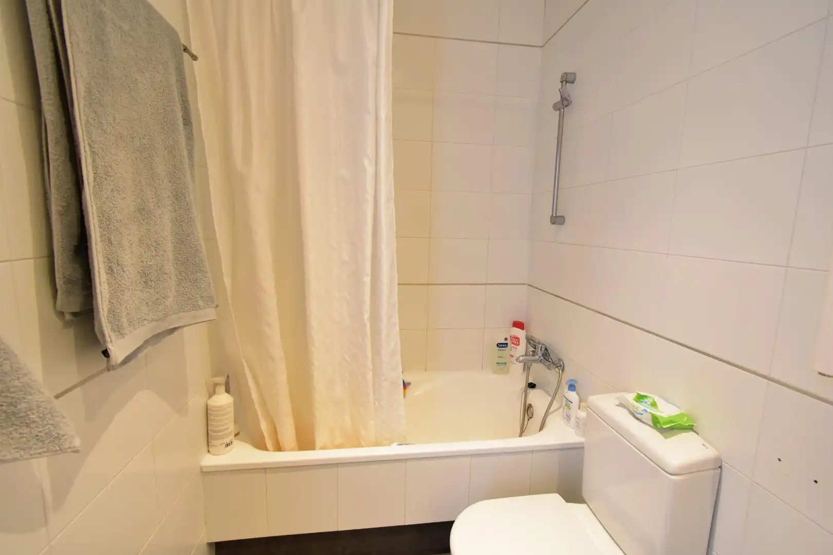 Baño de Piso en venta en Barcelona con Aire acondicionado y Calefacción