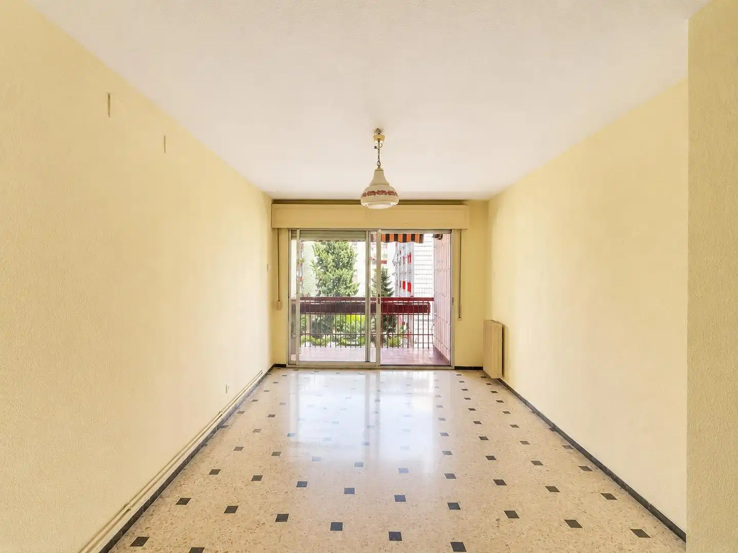 Flat with lift for sale in Camino Bajo de Huétor 37A, imagen 3