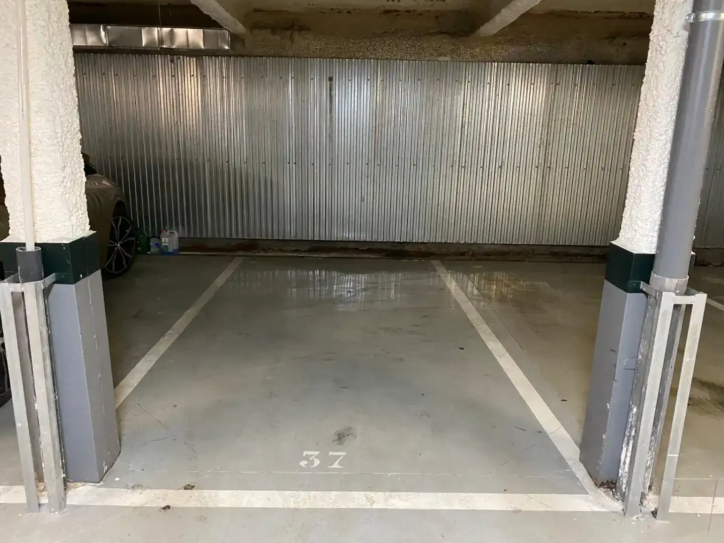Parkplatz von Garage zur Miete in Madrid