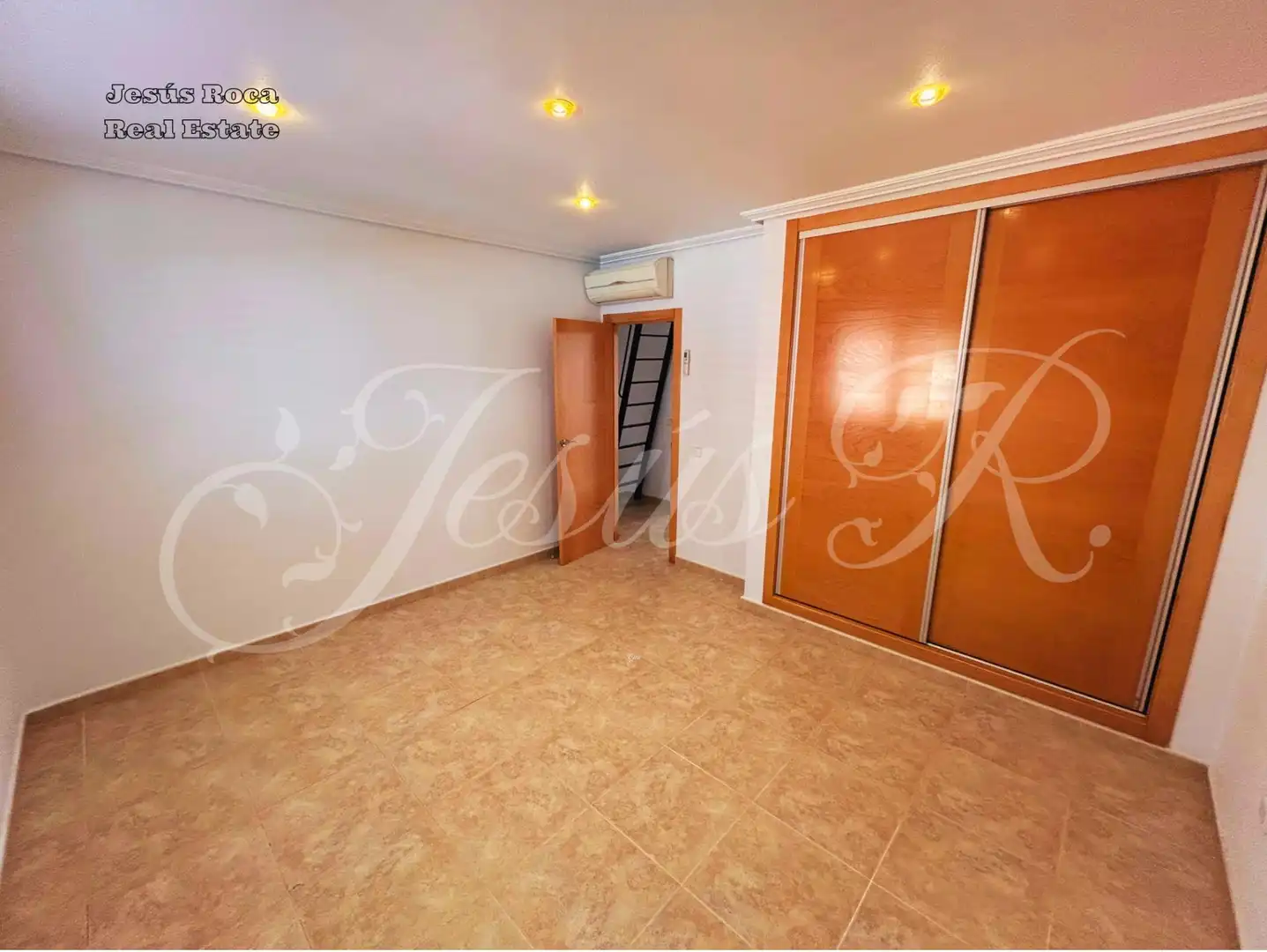 Adosado con jardín en venta en Calle PORCHES, imagen 18