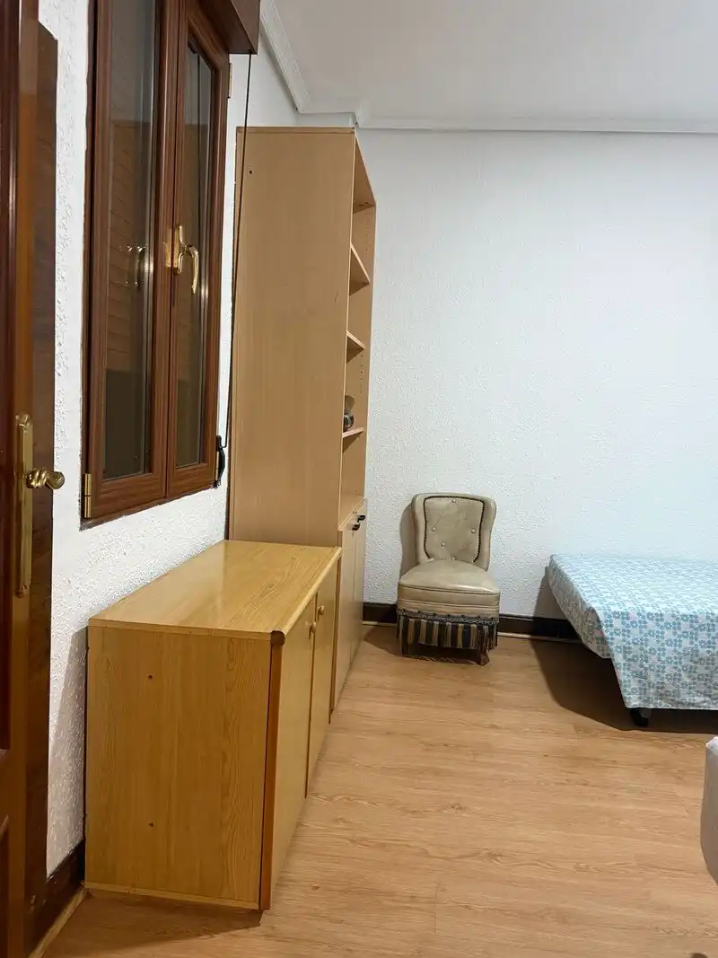 Bedroom of Flat for rent in Arrankudiaga / Zollo  with Heating