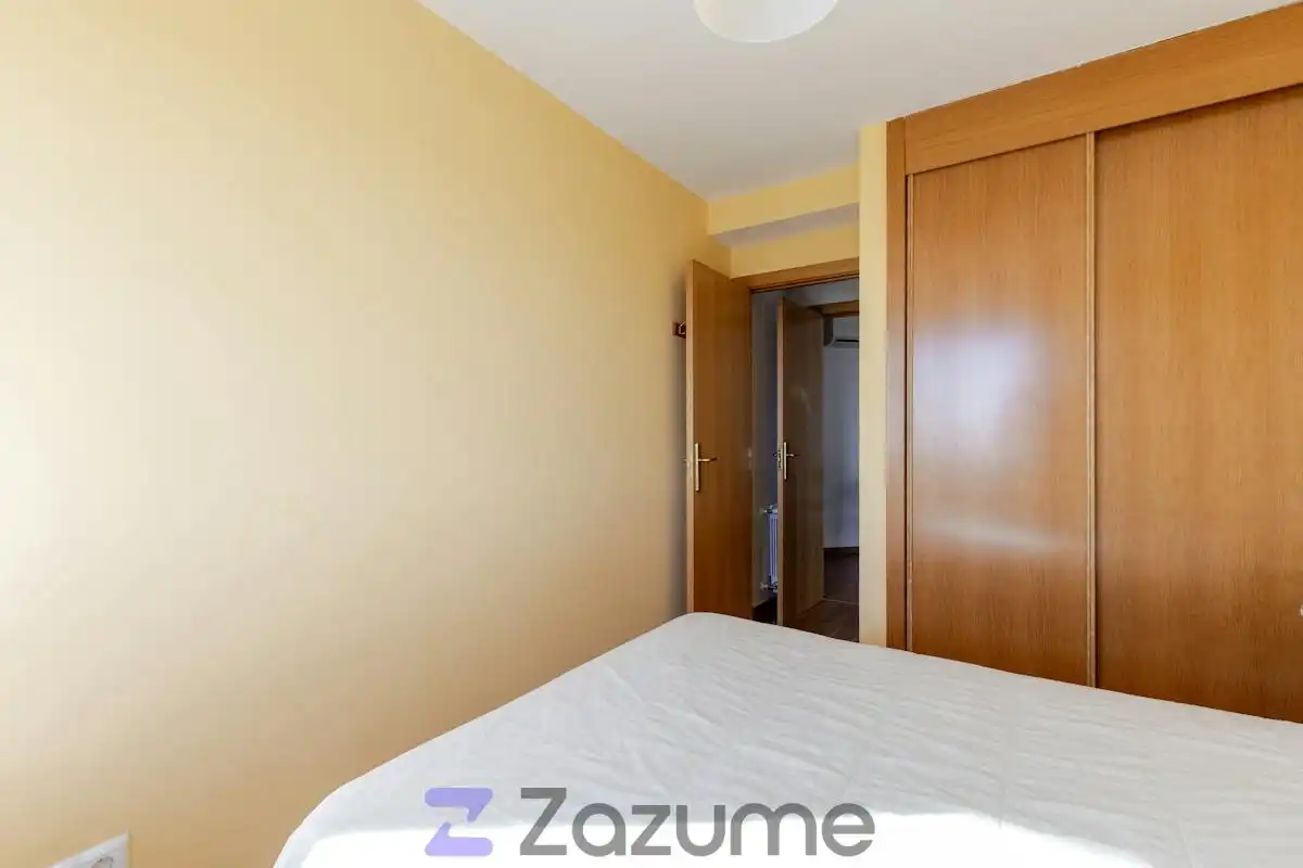Dormitori de Pis de lloguer en Madrid amb Aire condicionat, Calefacció i Parquet
