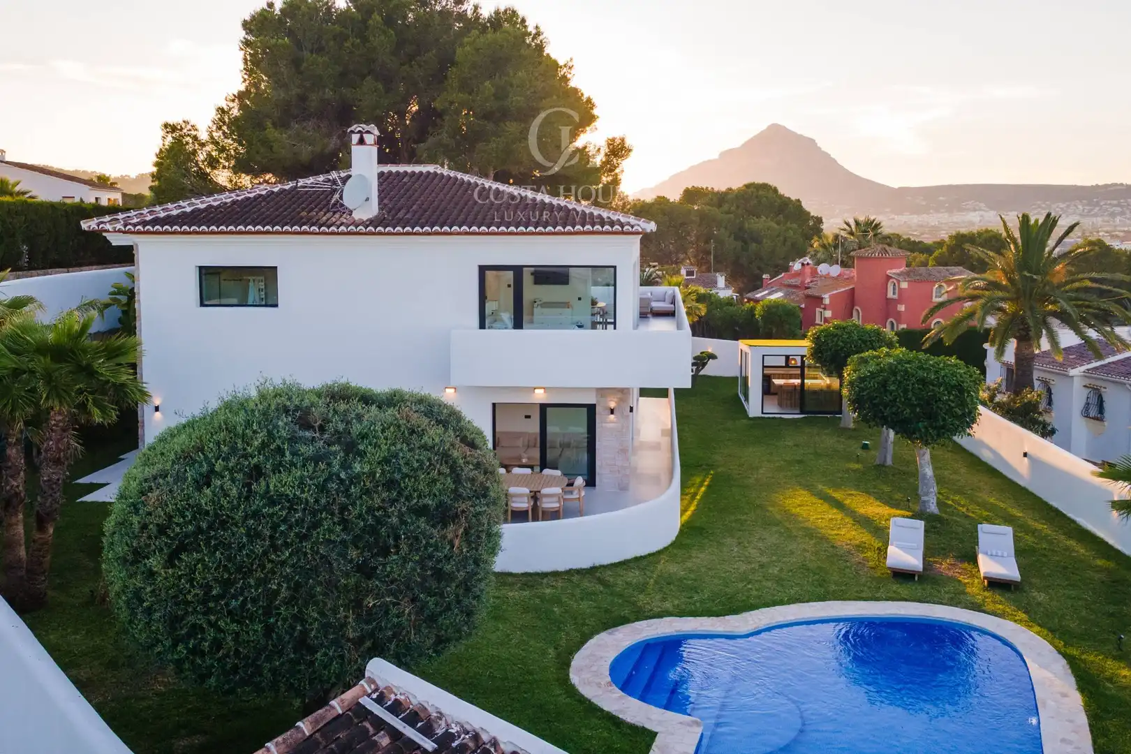 Garden of Houses for sale in Jávea / Xàbia  with Air Conditioner, Heating and Private garden
