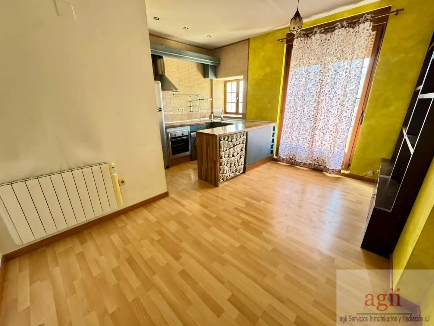 Küche von Wohnungen zum Verkauf in Lupiana mit Parkett und Balkon