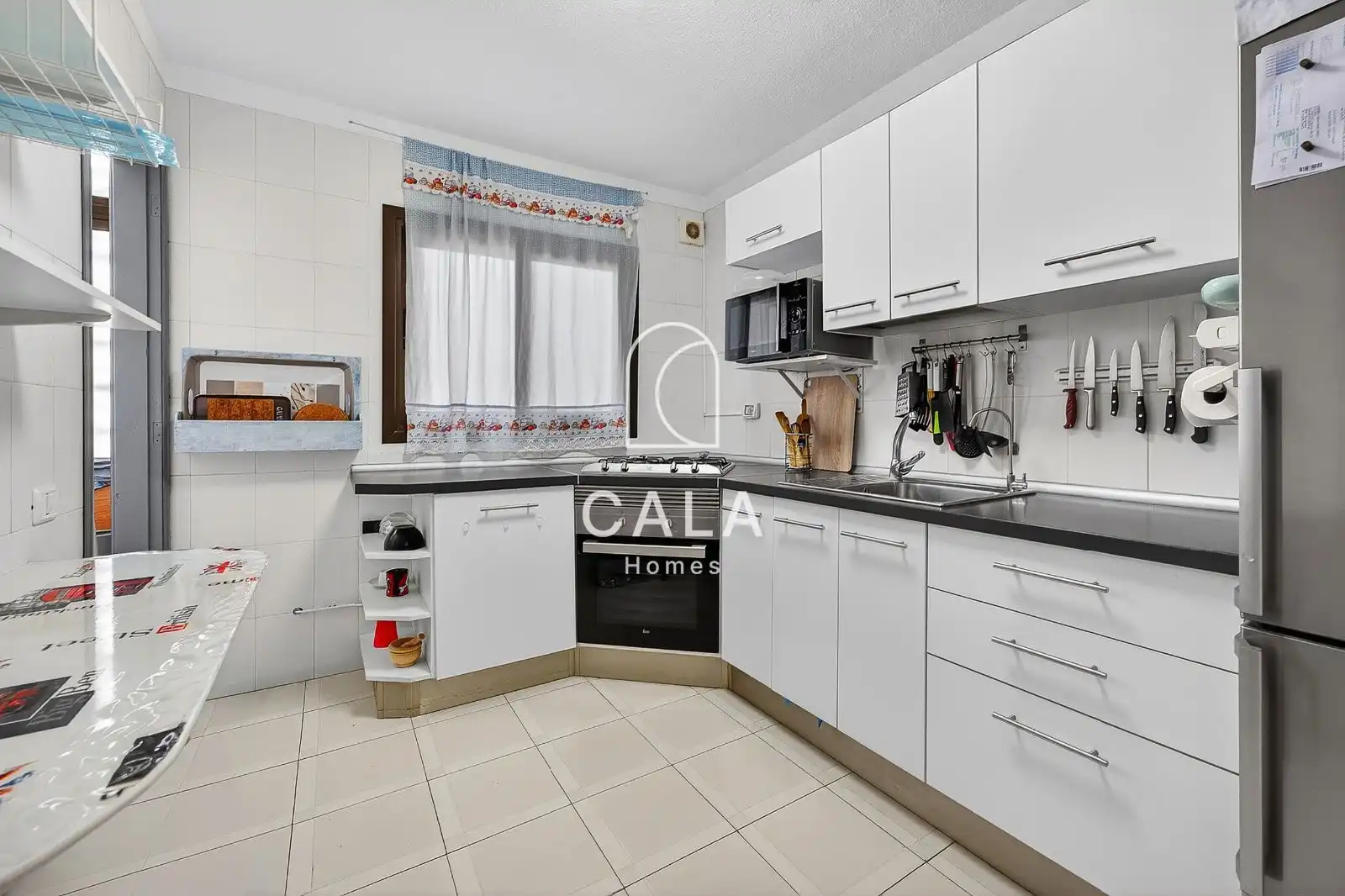 Cocina de Casa adosada en venta en Guía de Isora con Terraza, Trastero y Piscina