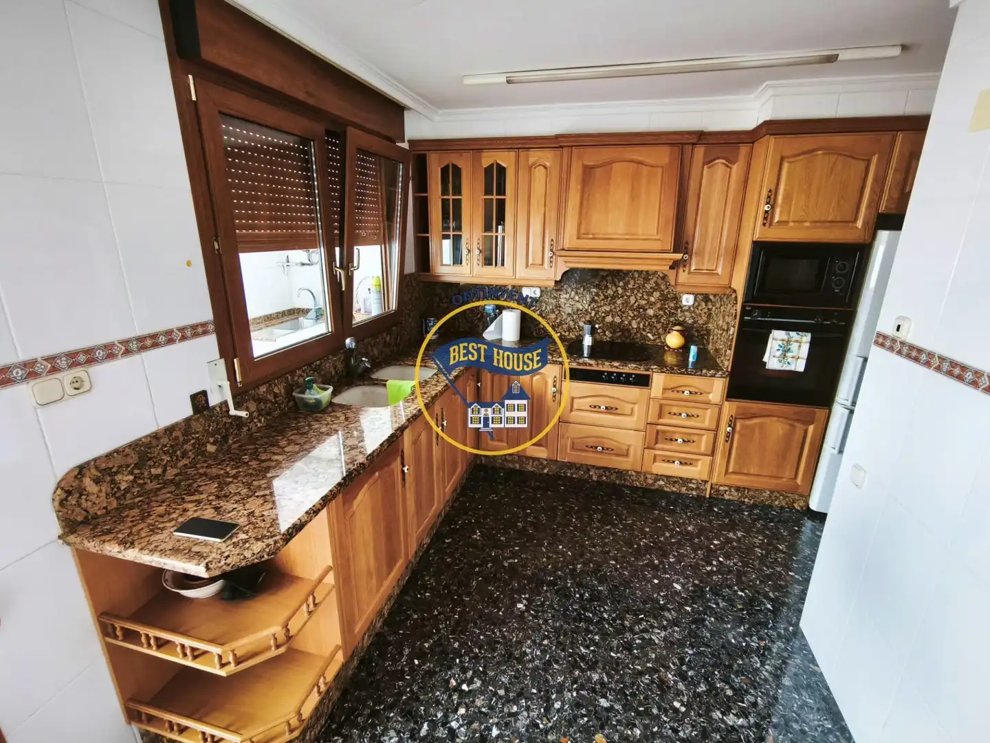 Cocina de Piso en venta en Ontinyent con Trastero, Amueblado y Balcón