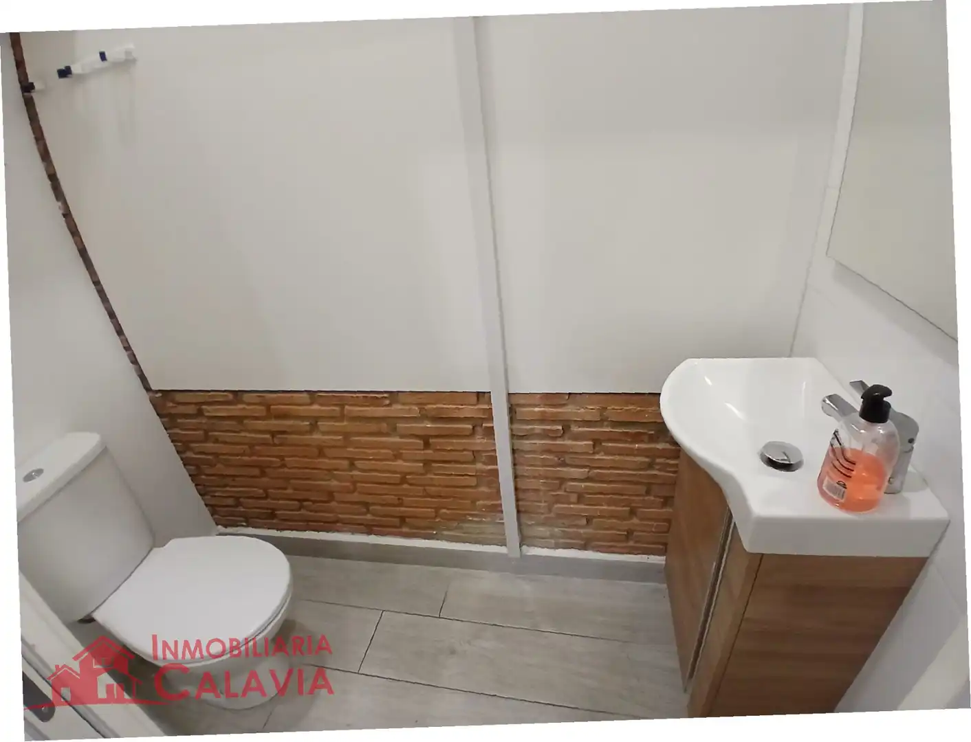 Local commercial à louer à Baeza, imagen 5